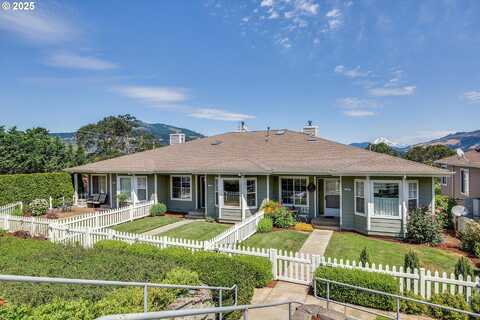 1826 ARMADALE AVE, Hood River, OR 97031