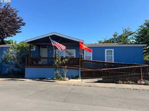 1500 S SANDOZ RD, Newberg, OR 97132