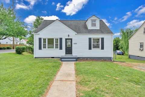 2637 Cornell DR NW, Roanoke, VA 24012