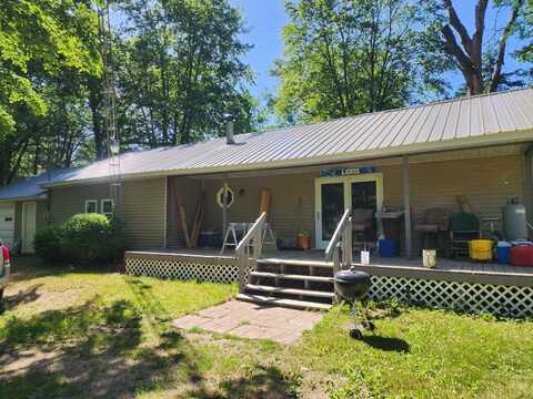 3848 Half Moon Lake, Harrison, MI 48625