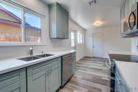 1559 La Corta St, Lemon Grove, CA 91945