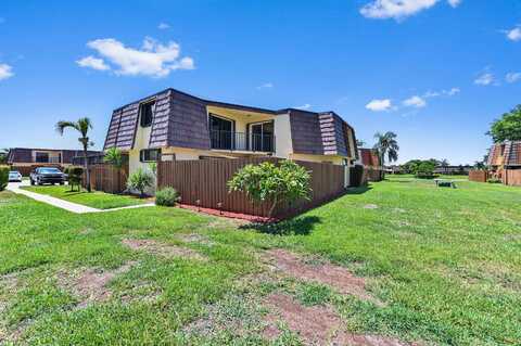 111 Springdale Circle, Palm Springs, FL 33461