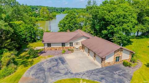 425 E VAL Lane, Marion, IN 46952