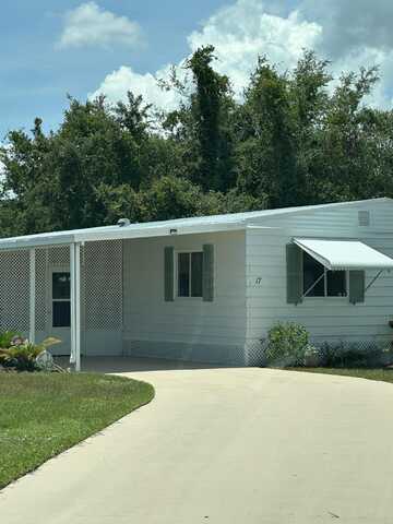 17 Santa Maria Court, Port Saint Lucie, FL 34952