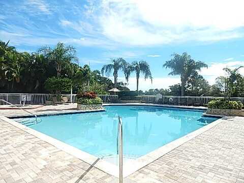 158 SW Peacock Boulevard, Port Saint Lucie, FL 34986
