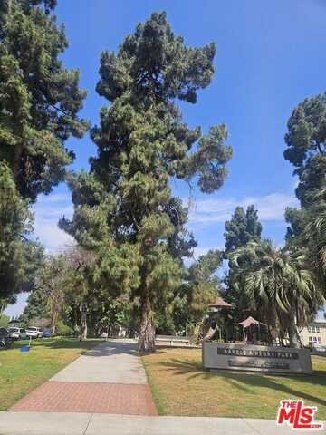 854 S Plymouth Blvd, Los Angeles, CA 90005