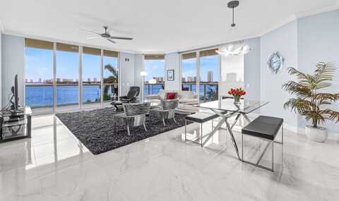 2650 Lake Shore Drive, Riviera Beach, FL 33404