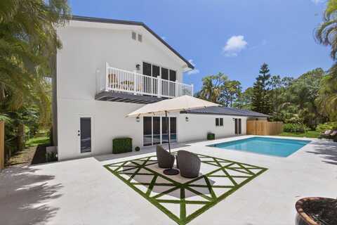 5672 Old Orange Road, Jupiter, FL 33458