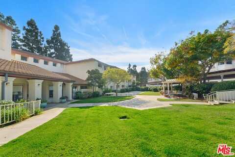 501 Palisades Dr, Pacific Palisades, CA 90272