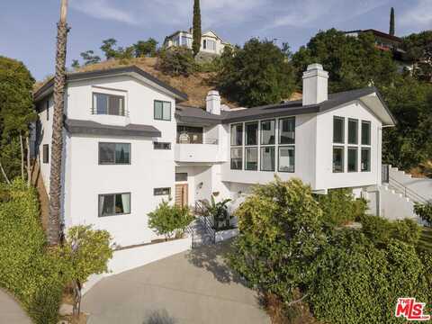 1320 Romulus Dr, Glendale, CA 91205
