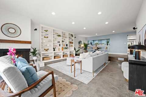 20 Ironsides St, Marina Del Rey, CA 90292