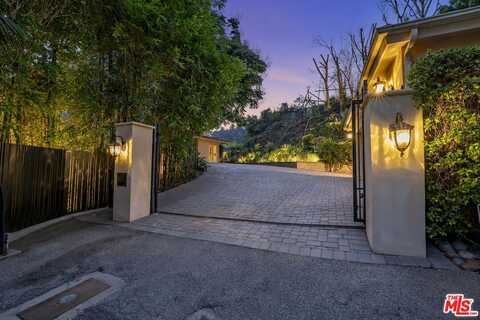 1457 Claridge Dr, Beverly Hills, CA 90210