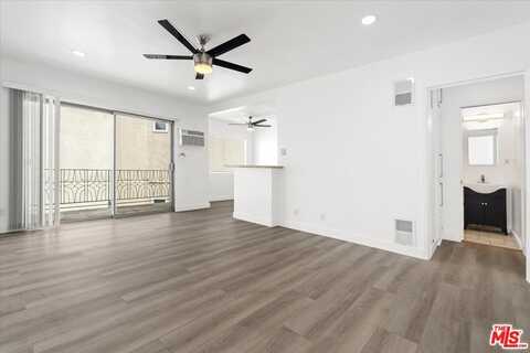 612 Huntley Dr, West Hollywood, CA 90069