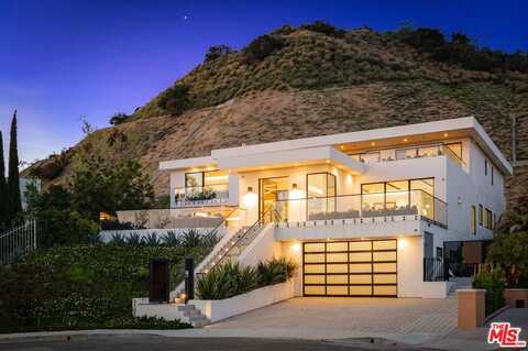 5107 Los Hermosos Way, Los Angeles, CA 90027