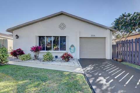 5136 Mirror Lakes Boulevard, Boynton Beach, FL 33472