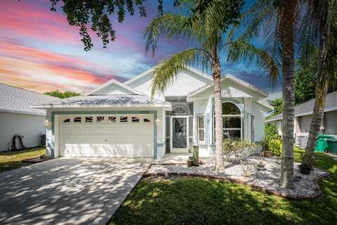 1720 Pondberry Lane, Port Saint Lucie, FL 34952