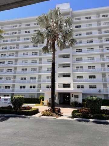 3300 S Ocean Boulevard, Highland Beach, FL 33487