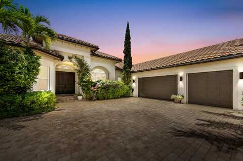 908 SW Squire Johns Lane, Palm City, FL 34990