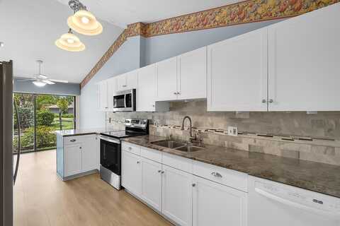723 Timber Ridge Trail SW, Vero Beach, FL 32962