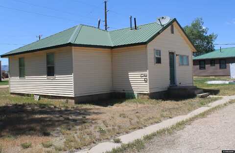 216 E Birch Street, La Barge, WY 83123