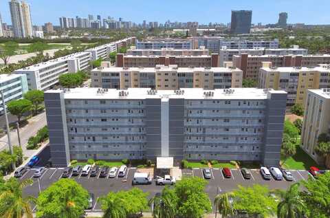 619 NE 14 Avenue, Hallandale Beach, FL 33009