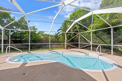 1042 SW Janette Avenue, Port Saint Lucie, FL 34953