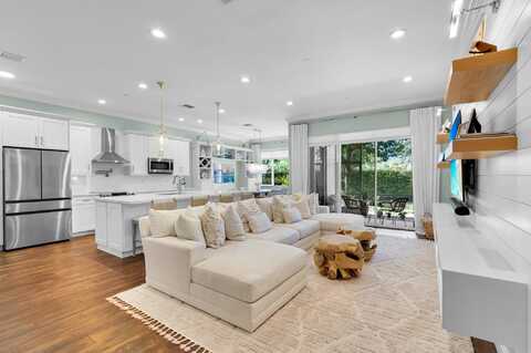 49 Lancaster Road, Boynton Beach, FL 33426