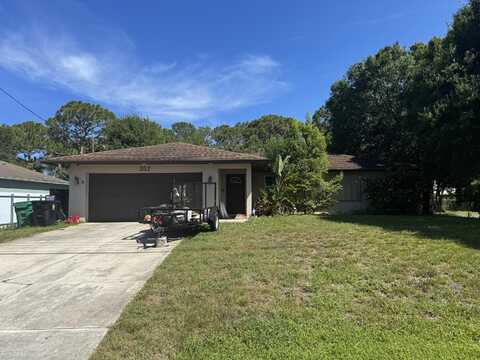 352 SW Voltair Terrace, Port Saint Lucie, FL 34984