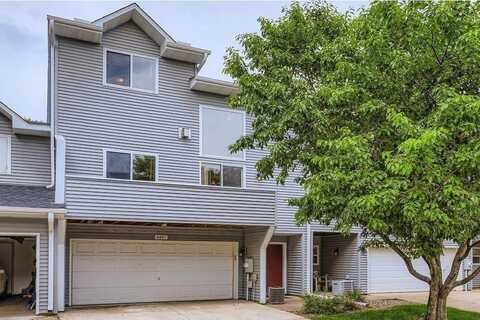 649 Kingfisher Lane, Woodbury, MN 55125