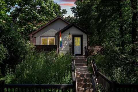 610 34th Avenue N, Minneapolis, MN 55412