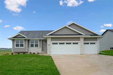 3329 Center Court, Robins, IA 52328