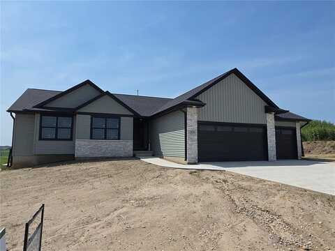 3339 Center Court, Robins, IA 52328