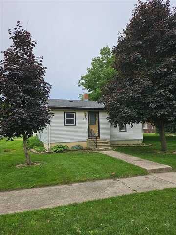 713 3rd Avenue, Brewster, MN 56119