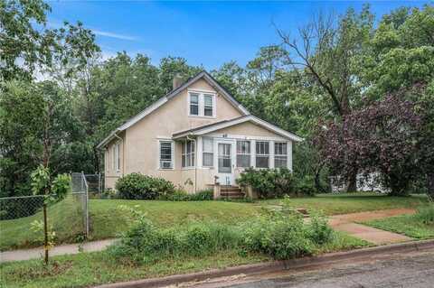 48 Jessamine Avenue E, Saint Paul, MN 55117