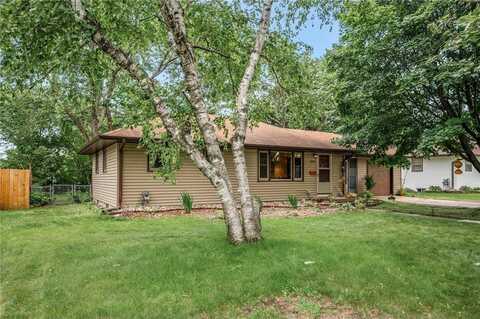 6121 Trinity Drive NE, Fridley, MN 55432