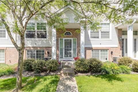 920 Ledgestone Drive, Mahtomedi, MN 55115