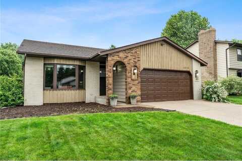 2212 Henna Avenue N, Oakdale, MN 55128