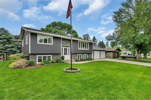915 4th Street NW, Clara City, MN 56222