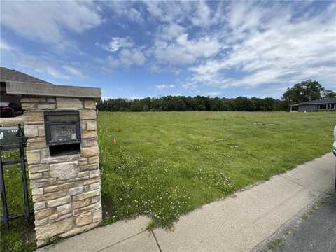 2250 Clubhouse Drive, Lake City, MN 55041