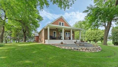 12586 220th Street, Silver Lake, MN 55381
