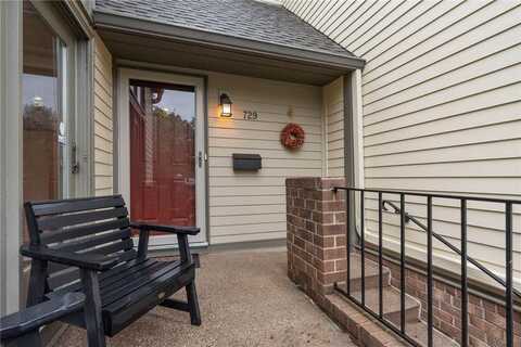 729 Summit Avenue, Saint Paul, MN 55105