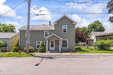 4 Lawrence Street, Waterford, NY 12188