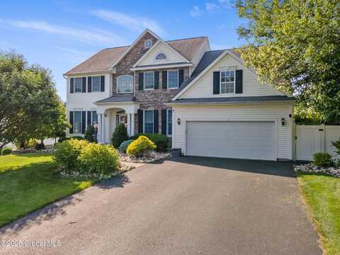 46 Dutch Meadows Drive, Colonie, NY 12047