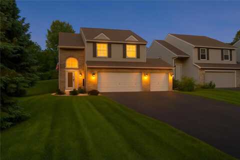 2958 Magnolia Drive, Woodbury, MN 55125