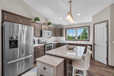 5234 Sundial Lane, Woodbury, MN 55129