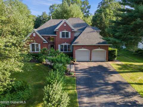 18 Beresford Road, Clifton Park, NY 12019