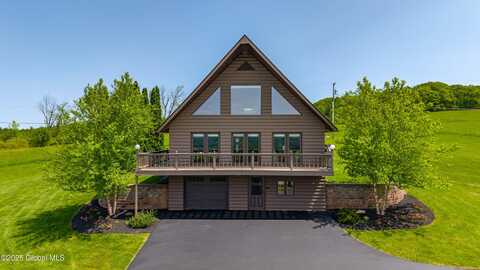 1756 McGuire School Road, Delanson, NY 12053