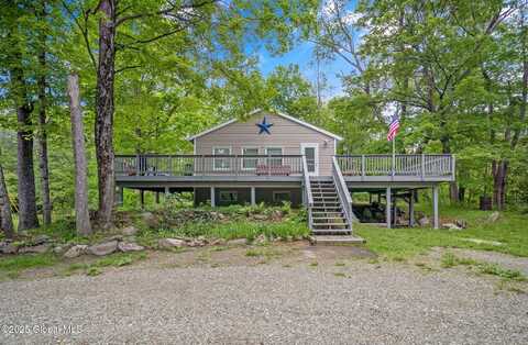 633 Moore Hill Road, Stephentown, NY 12168