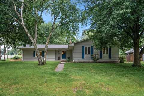 2446 Cohansey Street, Roseville, MN 55113