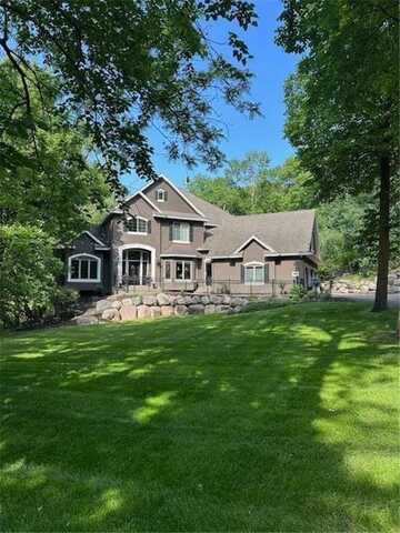 6155 Murray Court, Shorewood, MN 55331